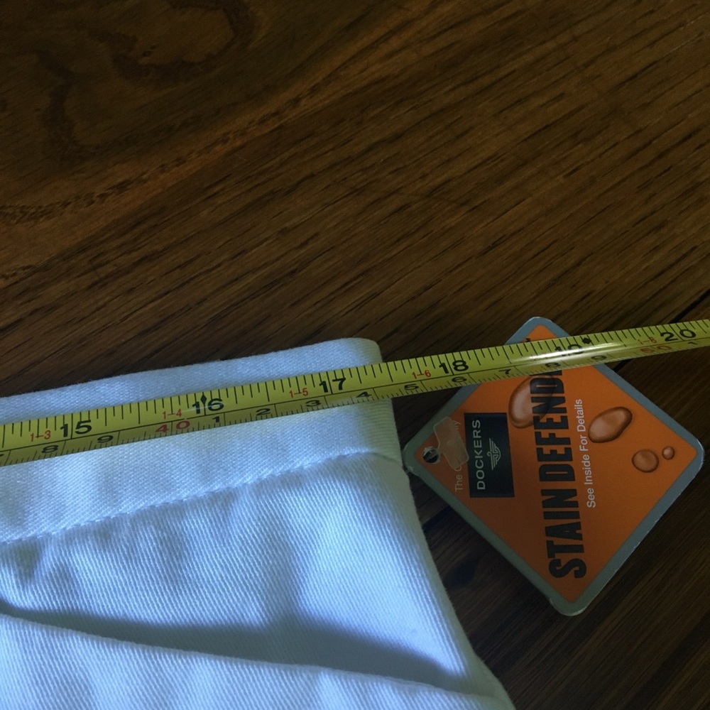 NWT SZ16 WHITE DOCKERS COTTON-STAIN DEFENDER SHORT - Picture 7 of 15